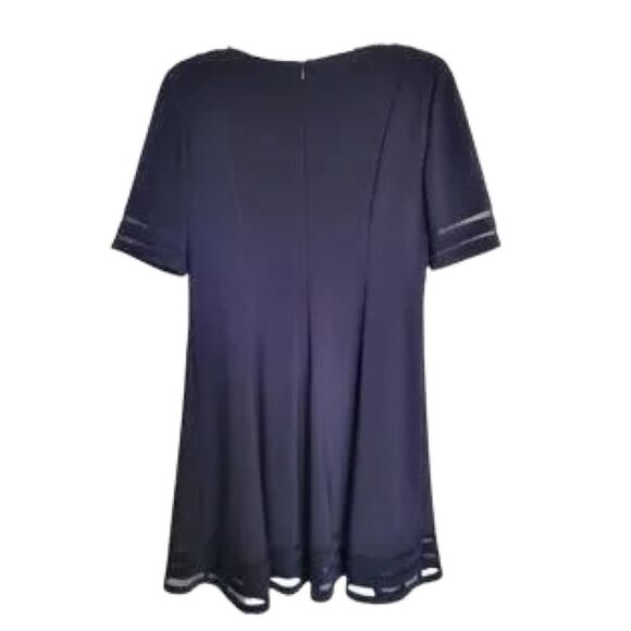 NWT Jessica Howard size 10P fit n flare dress. Lined cut out stripes on sleeves - Picture 2 of 11